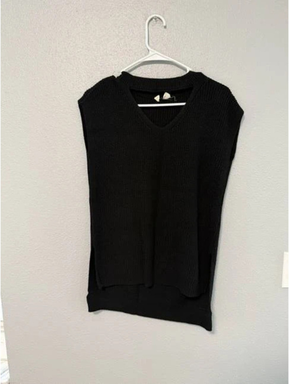 # 6091 Moth Anthropologie Black Sleeveless Knit Tunic Top Small